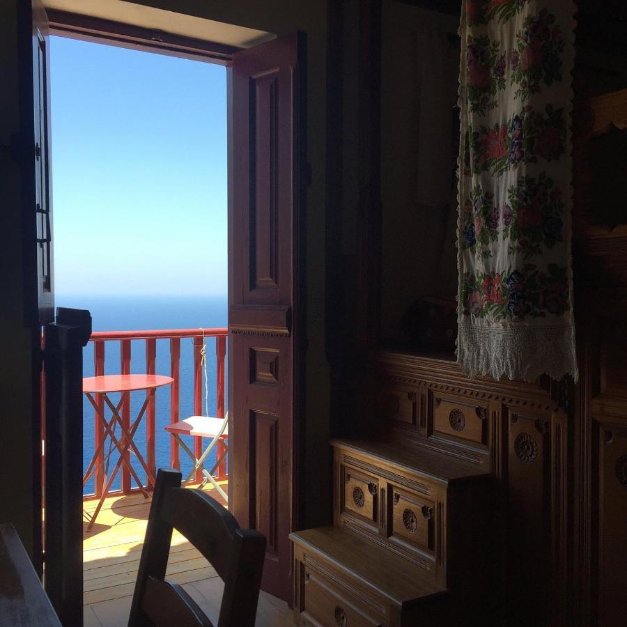 Anemos Guest House Karpathos Olympos  Екстериор снимка